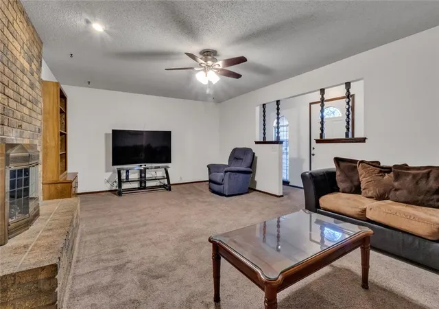 Photo 3 of Sale Pending at 5205 N Brunson St, Oklahoma City, OK 73112 | MLS# 1231088 | Listing updated on 2026-08-26