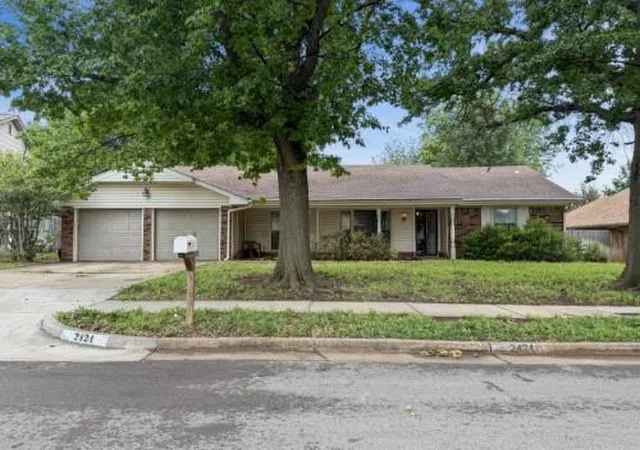 Single Family Residence at 2424 NW 120th Street, Oklahoma City, OK 73120 | MLS# 1231123 | | Sold on 2026-06-30