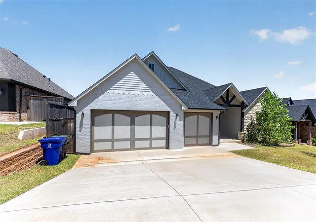 1st image of 709 Timber Trl, Norman, OK 73069 | MLS# 1231142