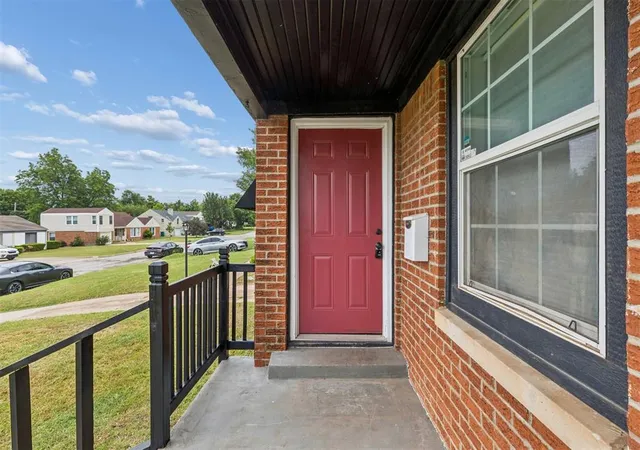 3rd image of 840 Nw 46Th St, Oklahoma City, OK 73118 | MLS# 1231176
