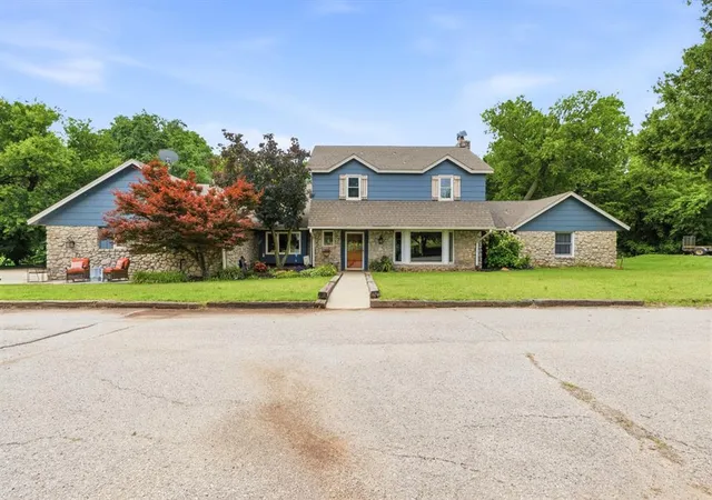 1st image of 11300 Greenwood Dr, Piedmont, OK 73078 | MLS# 1231198