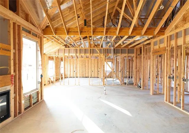 Photo 3 of Sale Pending at 16133 Verbena Cir, Edmond, OK 73013 | MLS# 1231210 | Listing updated on 2026-08-24
