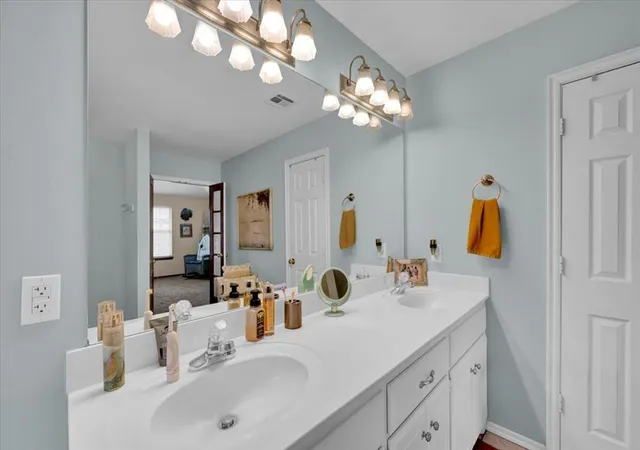 2nd image of 2912 Astor Dr, Norman, OK 73072 | MLS# 1231236