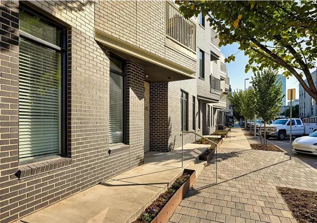 3rd image of 627 Couch Dr #S01, Oklahoma City, OK 73104 | MLS# 1231279