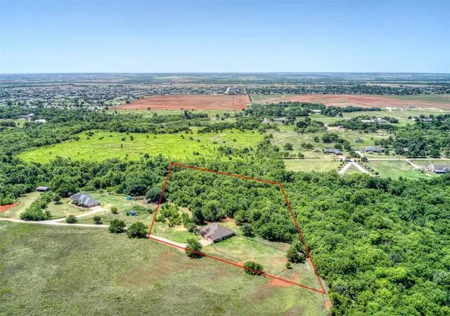 47th image of 2805 Ne Edmond Rd, Piedmont, OK 73078 | MLS# 1231292