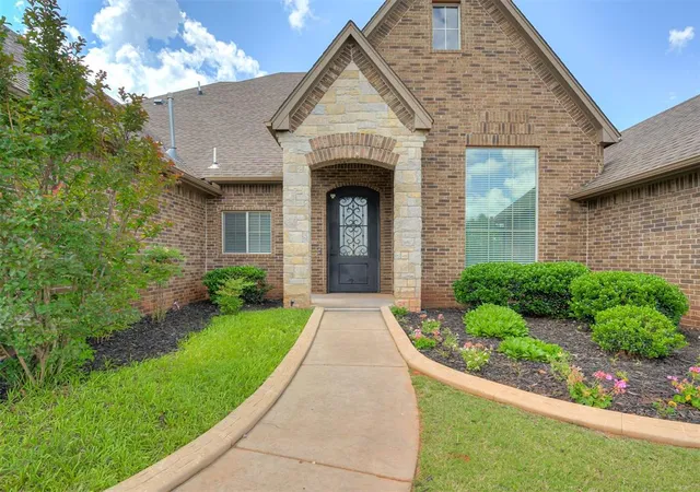 Photo 2 of Sale Pending at 600 Nw 153rd Street, Edmond, OK 73013 | MLS# 1231306 | Listing updated on 2026-08-03