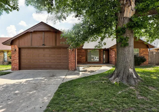 Homes for sale in Bethany, OK | 3108 N Glade Ave, Bethany, OK 73008 | MLS# 1231341