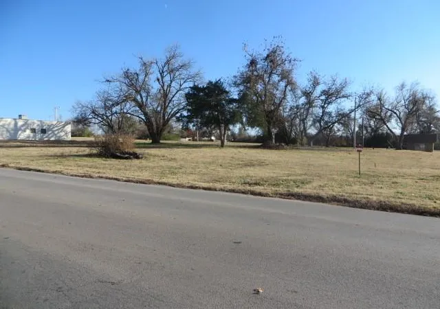 4th image of 000 W Iowa Ave, Chickasha, OK 73018 | MLS# 1231361