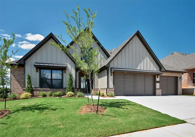 Photo 2 of Single family home for sale at 509 Rapids Way, Norman, OK 73071 | MLS# 1231377 | Listing updated on 2026-07-29