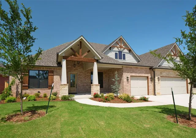 3rd image of 3004 Fortuna Dr, Norman, OK 73072 | MLS# 1231385