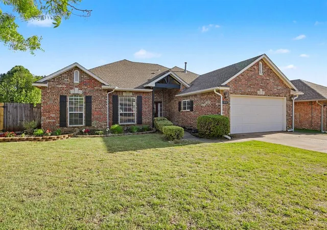1st image of 1832 Camden Wy, Edmond, OK 73013 | MLS# 1231386