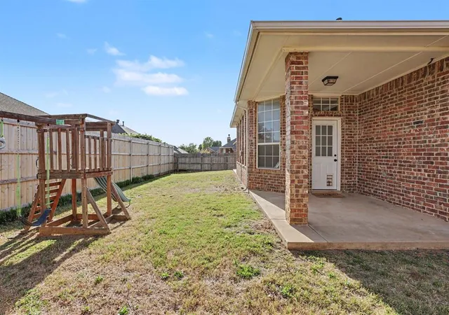 24th image of 1832 Camden Wy, Edmond, OK 73013 | MLS# 1231386