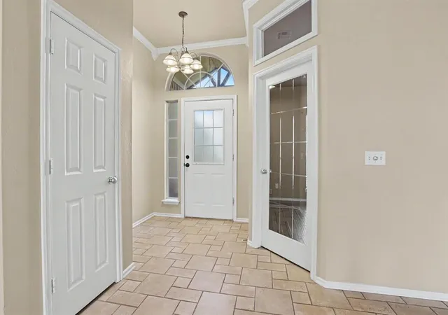 2nd image of 1832 Camden Wy, Edmond, OK 73013 | MLS# 1231386