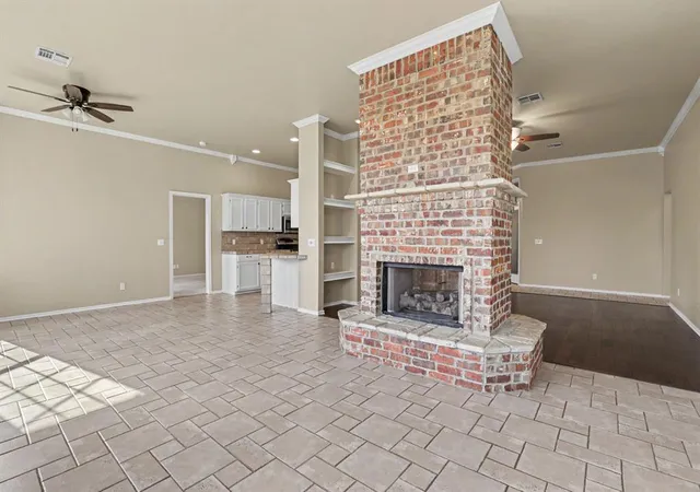 5th image of 1832 Camden Wy, Edmond, OK 73013 | MLS# 1231386