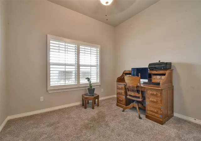 5th image of 1305 N Storybrook Ave, Mustang, OK 73064 | MLS# 1231394