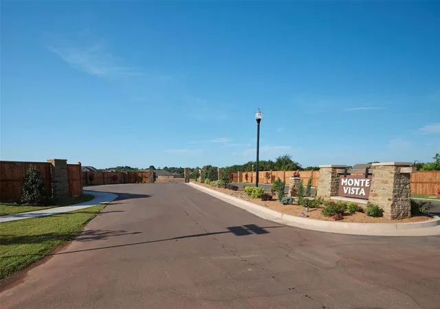 2nd image of 3314 Sunset Ridge Dr, Norman, OK 73071 | MLS# 1231398