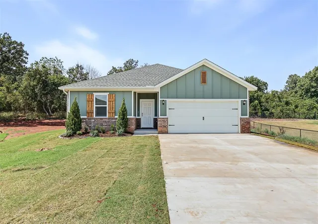 Photo 1 of Single family home for sale at 837 Stella Trl, Guthrie, OK 73044 | MLS# 1231412 | Listing updated on 2026-10-09