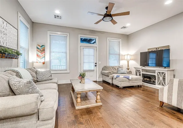 Photo 3 of Single family home for sale at 48 Park St, Carlton Lndg, OK 74432 | MLS# 1231417 | Listing updated on 2026-08-31