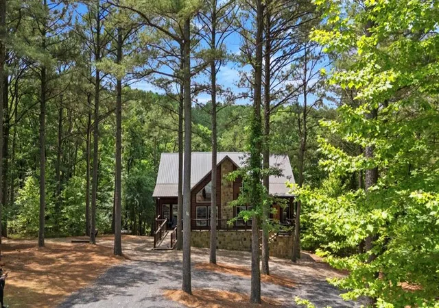 46th image of 207 Lonely Maple Trl, Broken Bow, OK 74728 | MLS# 1231453