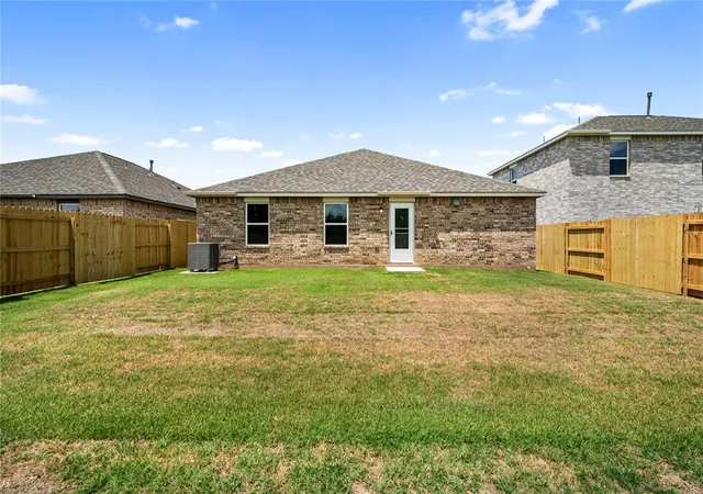 10th image of 1807 Palmatum Rd, El Reno, OK 73036 | MLS# 1231465