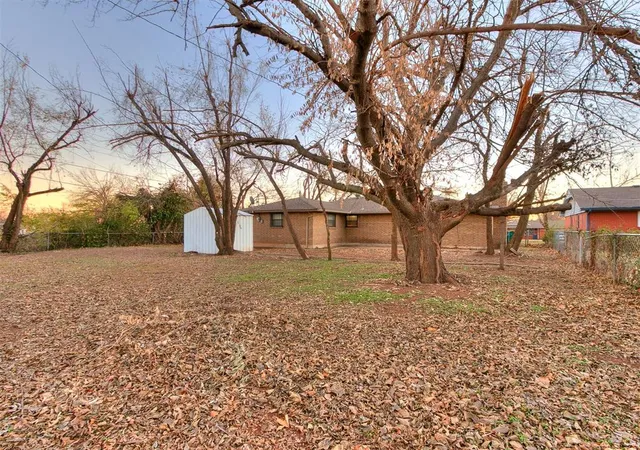 40th image of 319 Nw 81st St, Oklahoma City, OK 73114 | MLS# 1231469