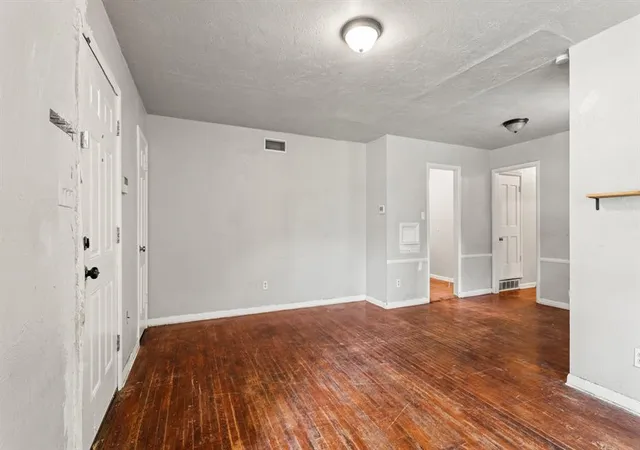 Photo 4 of Single family home for sale at 1805 Meyers Pl, Oklahoma City, OK 73111 | MLS# 1231504 | Listing updated on 2026-08-19