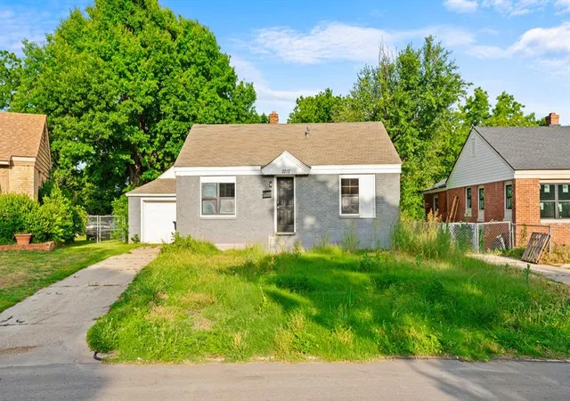 Photo 2 of Single family home for sale at 2212 Miramar Blvd, Oklahoma City, OK 73111 | MLS# 1231506 | Listing updated on 2026-08-19
