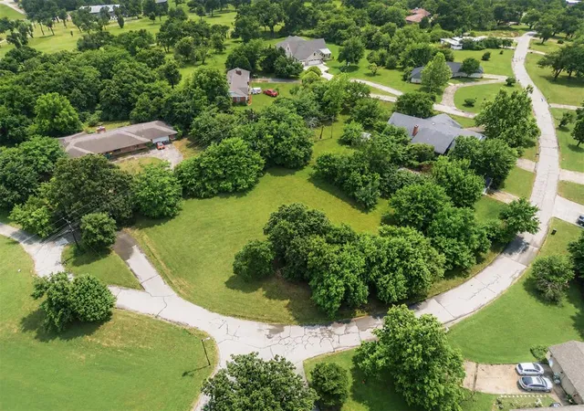 2nd image of Ne Norcrest Dr, Oklahoma City, OK 73121 | MLS# 1231527
