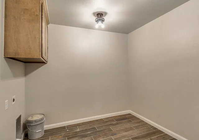 Photo 4 of Sale Pending at 11673 Ward Rd, Edmond, OK 73034 | MLS# 1231537 | Listing updated on 2026-08-16