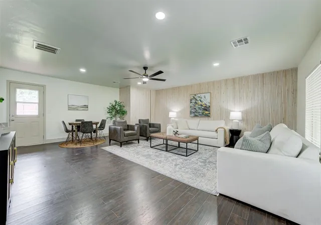 5th image of 511 Highland Hills Dr, Edmond, OK 73034 | MLS# 1231540