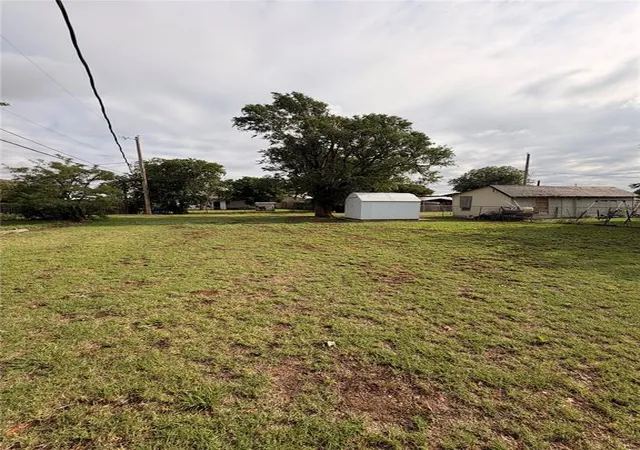 Homes for sale in Altus, OK | 919 Lee Ora St, Altus, OK 73521 | MLS# 1231564