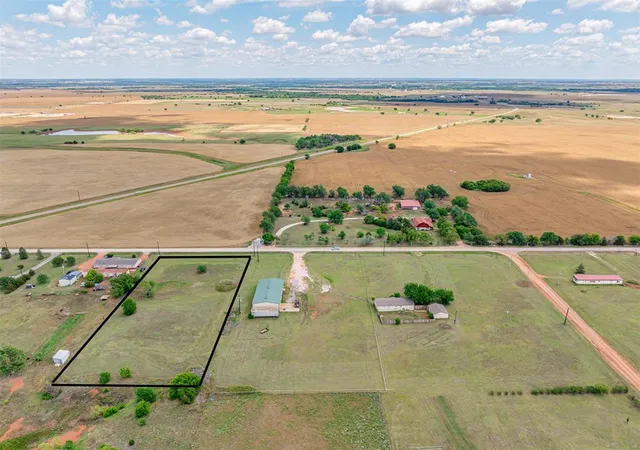 Photo 3 of Land for sale at 34 Rr 3, Kingfisher, OK 73750 | MLS# 1231588 | Listing updated on 2026-09-20