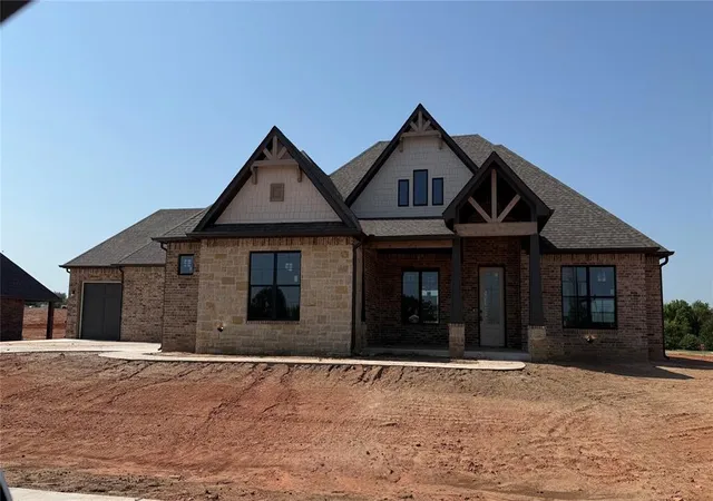 1st image of 1804 Maplewood Ln, Norman, OK 73071 | MLS# 1231625