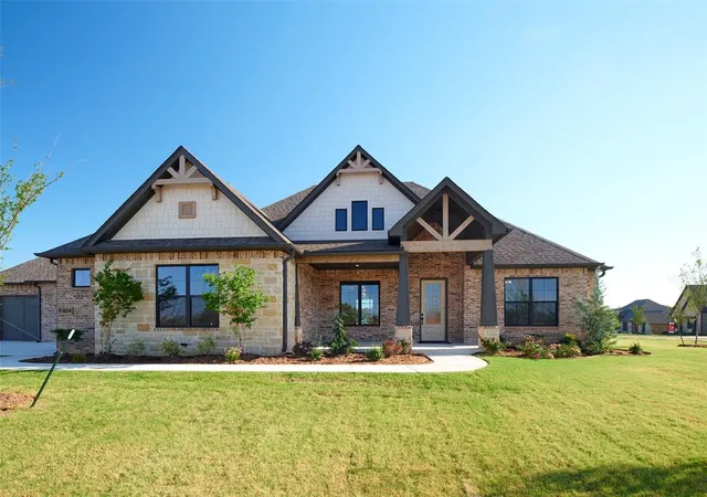 Photo 1 of Single family home for sale at 1804 Maplewood Ln, Norman, OK 73071 | MLS# 1231625 | Listing updated on 2026-09-29