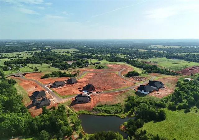 3rd image of 1804 Maplewood Ln, Norman, OK 73071 | MLS# 1231625