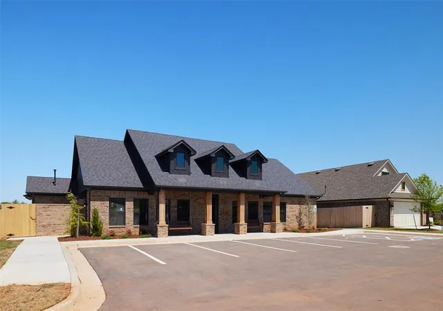 Photo 2 of Single family home for sale at 3711 Hardy Dr, Norman, OK 73069 | MLS# 1231634 | Listing updated on 2026-07-10