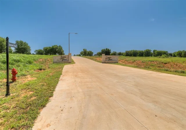 11th image of 1952 Cattle Dr, Guthrie, OK 73044 | MLS# 1231644