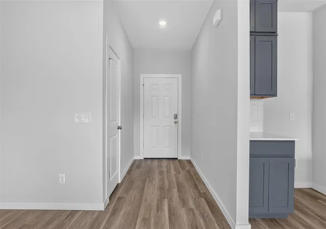 Photo 3 of Single family home for sale at 385 Cumberland Dr, Guthrie, OK 73044 | MLS# 1231690 | Listing updated on 2026-10-07