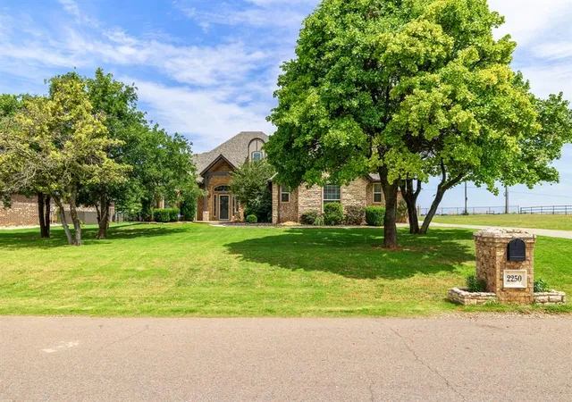 1st image of 2250 Jackson Ln, Blanchard, OK 73010 | MLS# 1231695