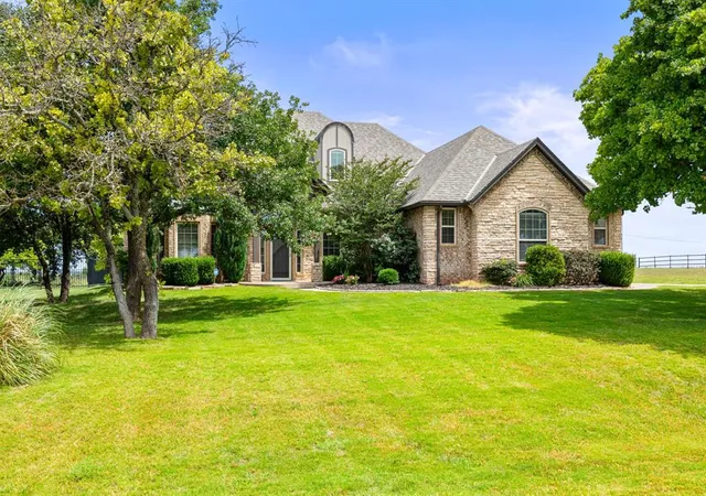 Photo 3 of Single family home for sale at 2250 Jackson Ln, Blanchard, OK 73010 | MLS# 1231695 | Listing updated on 2026-06-01