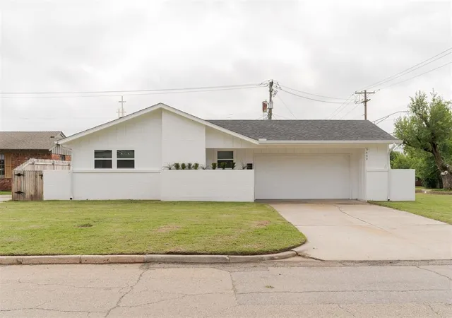 Homes for sale in Oklahoma City, OK | 9400 Mahler Pl, Oklahoma City, OK 73120 | MLS# 1231716