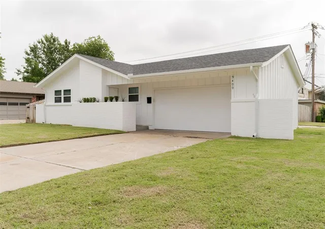 Homes for sale in Oklahoma City, OK | 9400 Mahler Pl, Oklahoma City, OK 73120 | MLS# 1231716