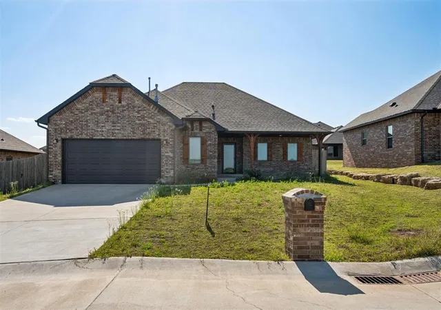 1st image of 2711 Landmark Dr, Seminole, OK 74868 | MLS# 1231768