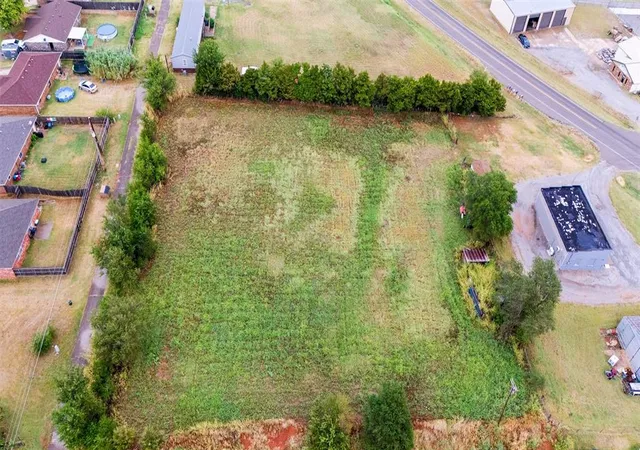 11th image of Nw Main St, Weatherford, OK 73096 | MLS# 1231786