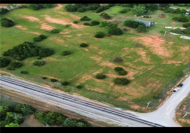 1st image of 2010 County Road 1370, Blanchard, OK 73010 | MLS# 1231788