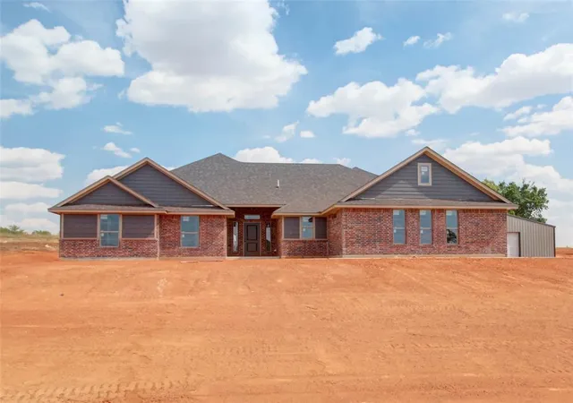 Photo 2 of Single family home for sale at 1985 Twin Spires Trl, Blanchard, OK 73010 | MLS# 1231789 | Listing updated on 2026-09-08