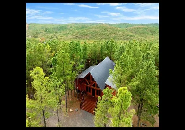 1st image of 211 Boulder Ave, Broken Bow, OK 74728 | MLS# 1231812