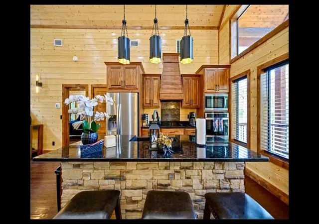 5th image of 211 Boulder Ave, Broken Bow, OK 74728 | MLS# 1231812