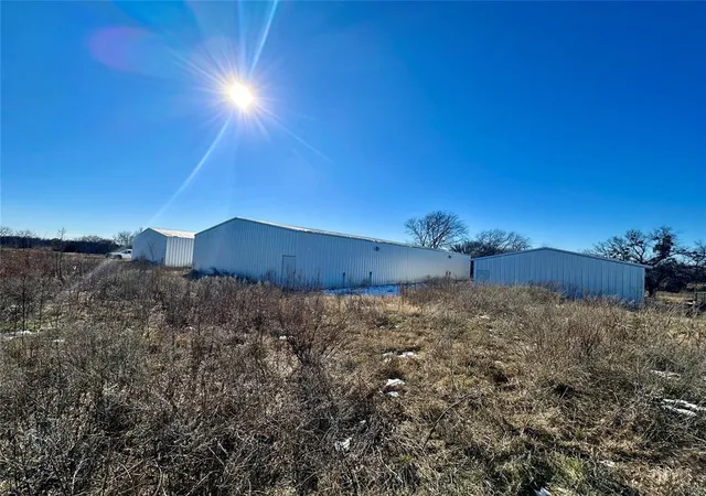 Homes for sale in Elmore City, OK | 30126 E County Road 1650 Road, Elmore City, OK 73433 | MLS# 1231814