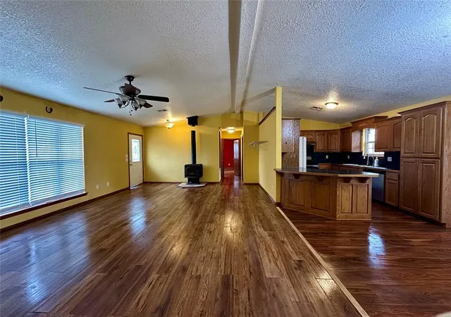 Homes for sale in Elmore City, OK | 30126 E County Road 1650 Road, Elmore City, OK 73433 | MLS# 1231814